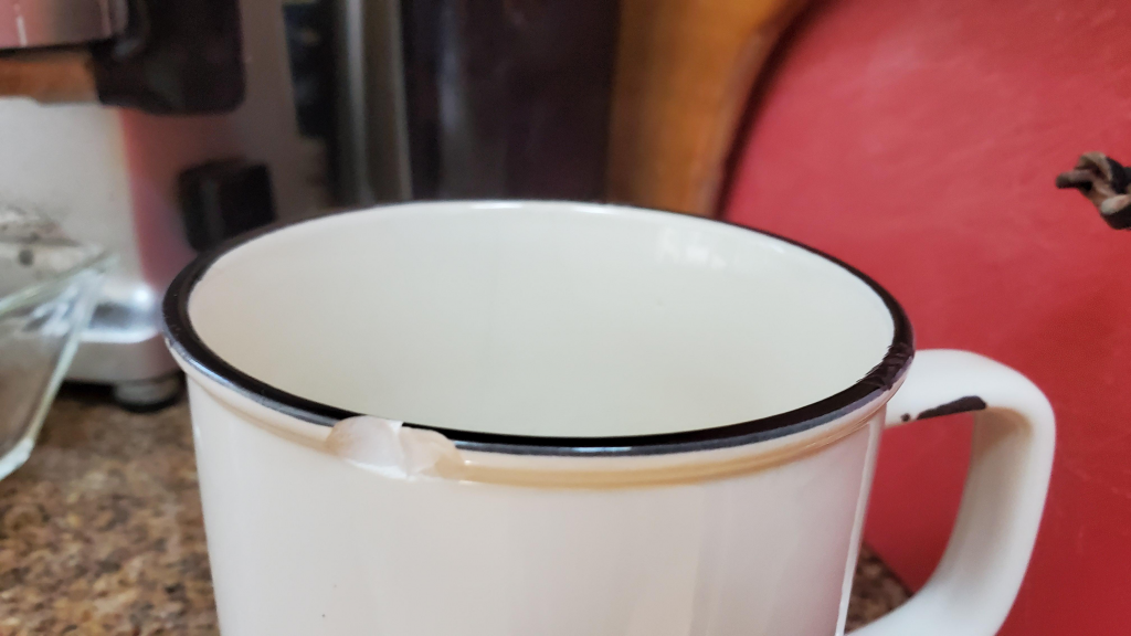 6. Nail Polish Marbling on Ceramic Coffee Mugs - wide 2