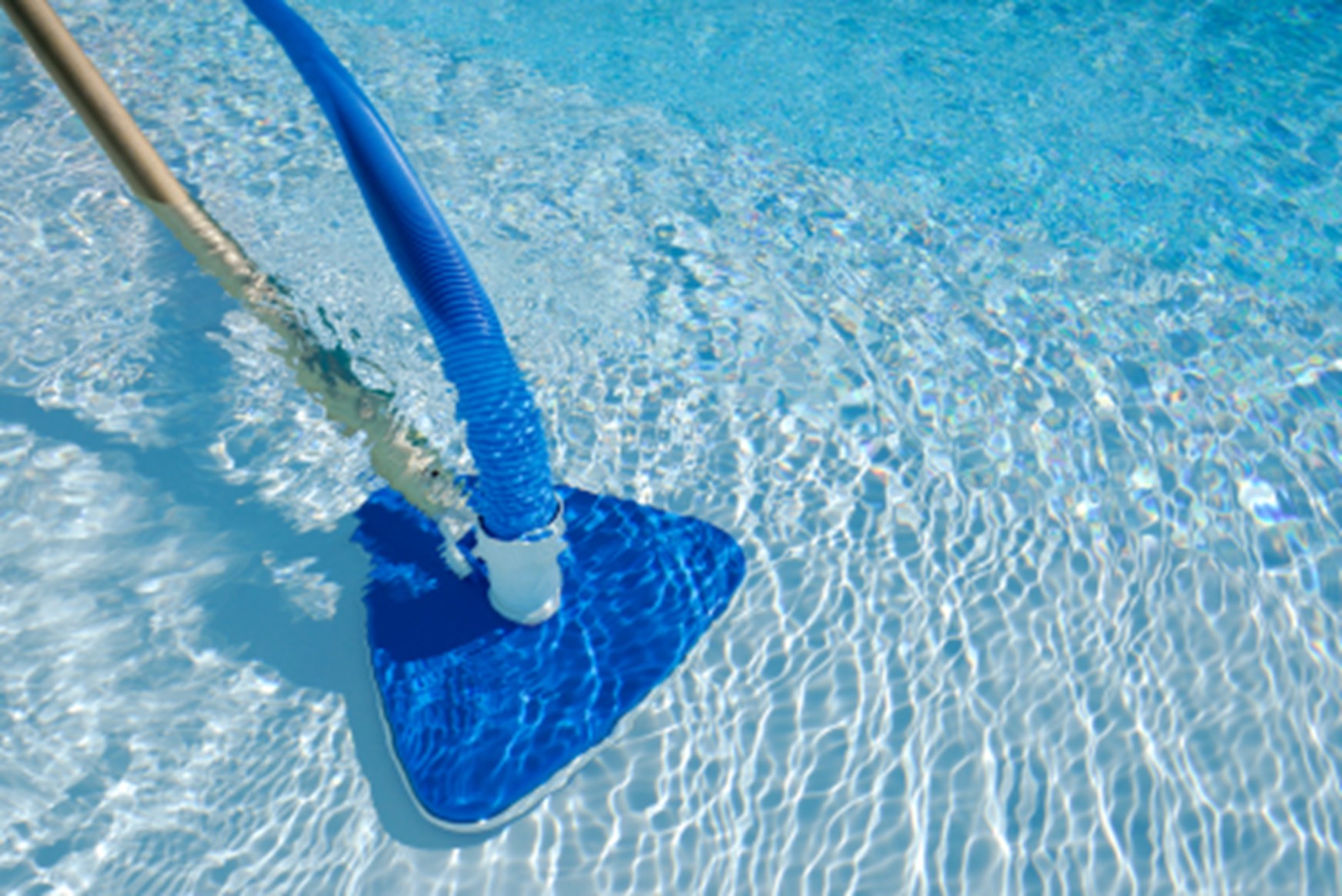 How Does A Pool Vacuum Hose Work